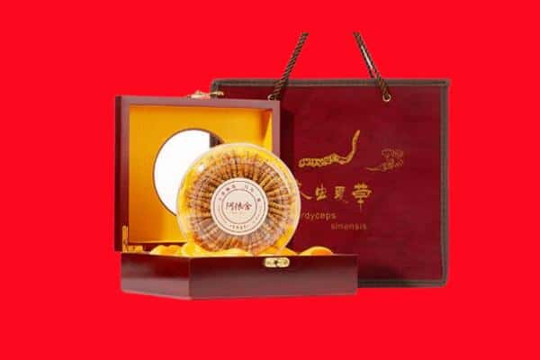 收购资讯:重庆涪陵区回收冬虫夏草是按克吗